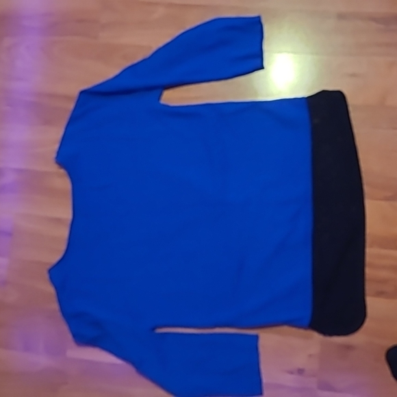 Shirt - Picture 3 of 3